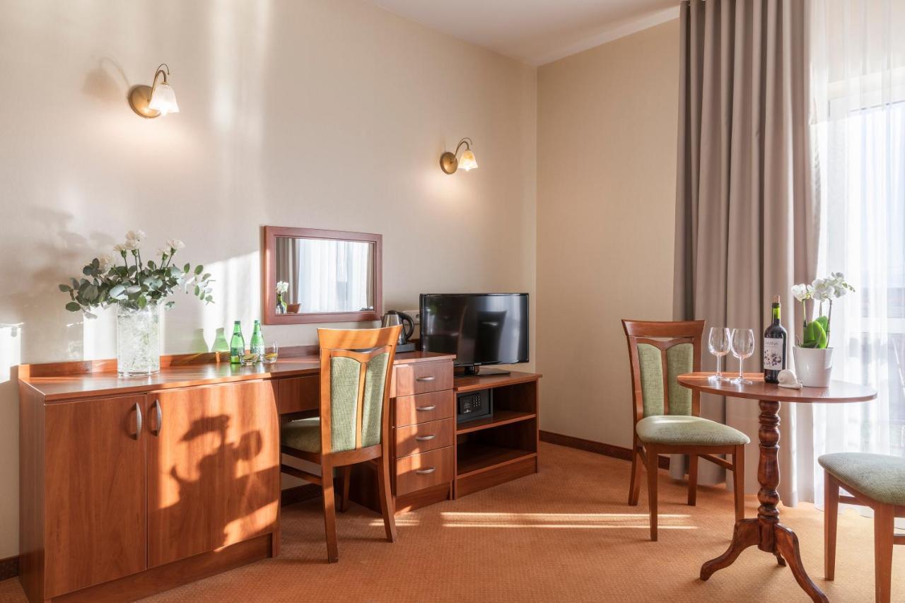 Bursztyn - Bernstein Spa & Wellness Dąbki Eksteriør bilde